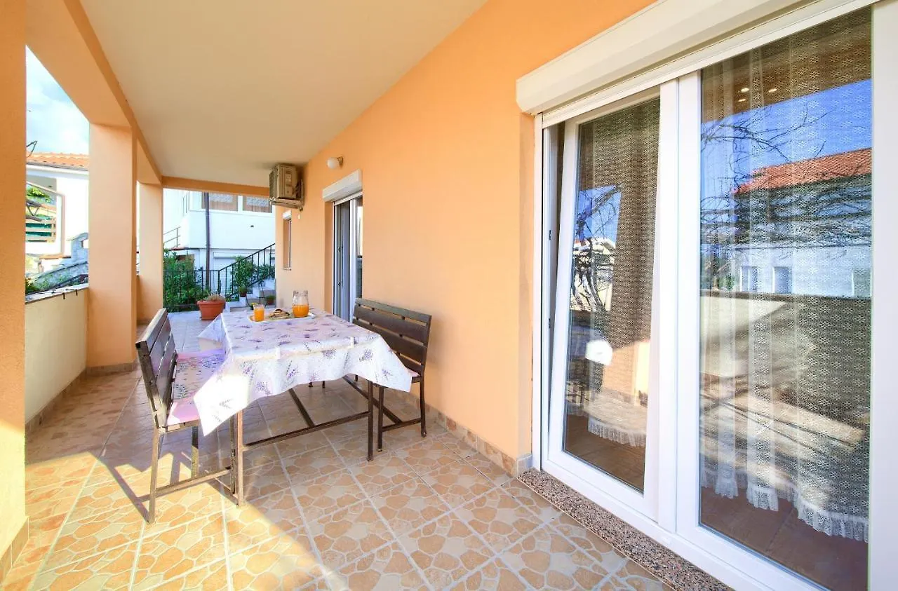 Apartments Petra Krk Town