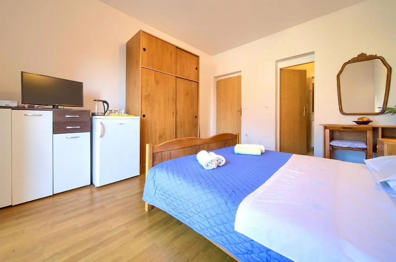 Apartments Petra Krk Town