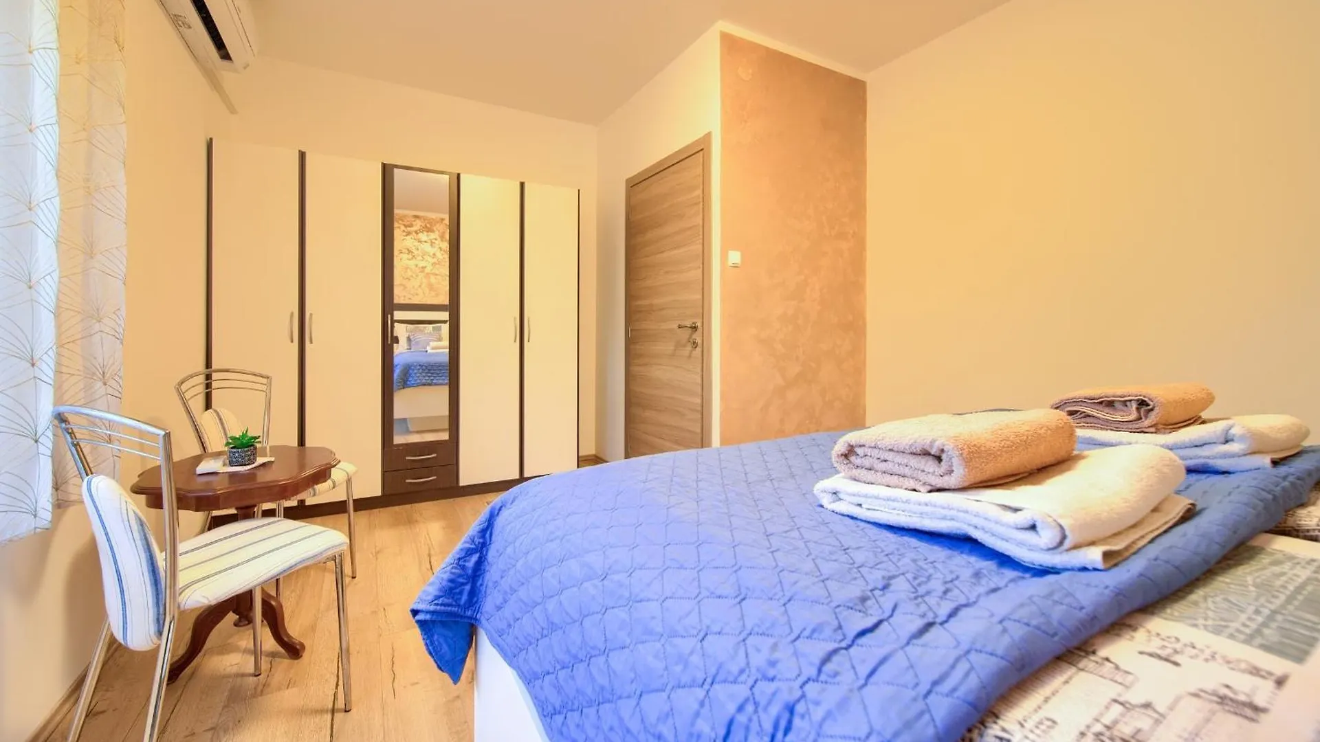 Apartments Petra Krk Town 0*,  Croatia